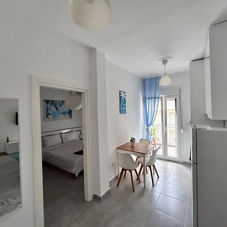 Sea Pleasure Apartment II Peraia  Bagian luar foto