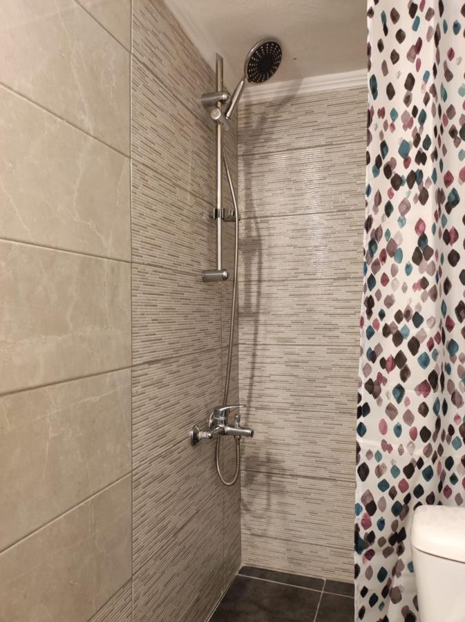 Sea Pleasure Apartment II Peraia  Bagian luar foto