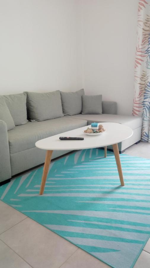 Sea Pleasure Apartment II Peraia  Bagian luar foto