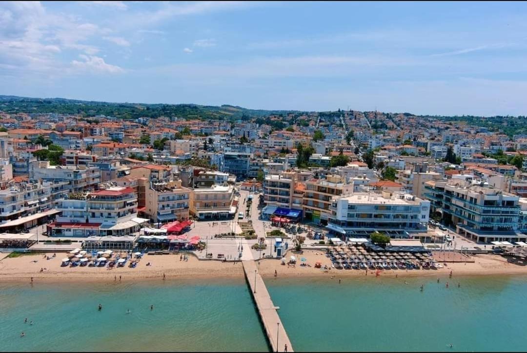 Sea Pleasure Apartment II Peraia  Bagian luar foto